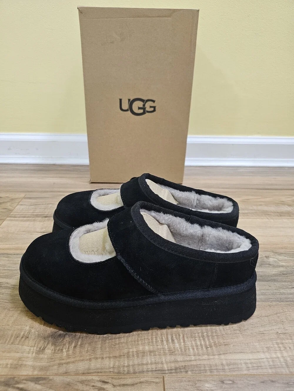 UGG Bea Mary Jane
